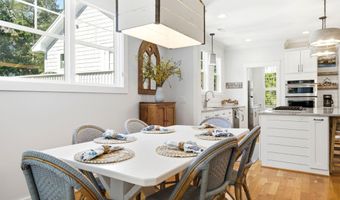 18 Three Flipper Trl, Bald Head Island, NC 28461