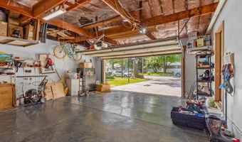 410 Florence St, Beatrice, NE 68310