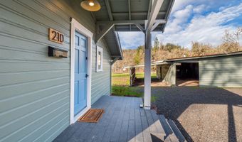 210 DORRIS St, Springfield, OR 97477