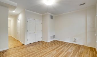 6490 TAYACK Pl, Alexandria, VA 22312