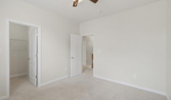 20920 ASHBURN HEIGHTS Dr, Ashburn, VA 20148
