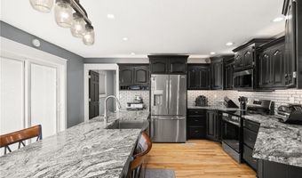 10700 SE Crabapple Rd, Agency, MO 64401