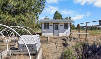 21010 Yeoman Rd, Bend, OR 97701