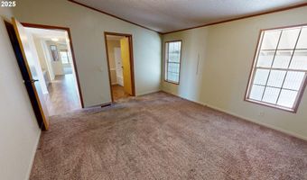 15819 HIGHWAY 101, Brookings, OR 97415