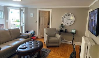 4 Hammond St 5, Newport, RI 02840