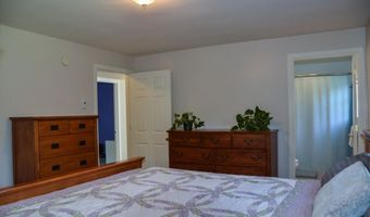 54 Pleasant Hill Rd, Augusta, ME 04330