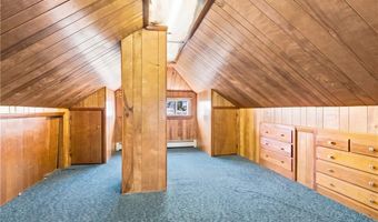 29 E Earle St, Cumberland, RI 02864