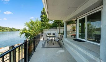 3317 Riverside Dr, Anderson, CA 96007