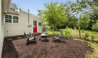 1611 Sprott St, Auburn, IN 46706