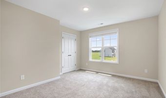97 Coachman Ln, Autryville, NC 28318