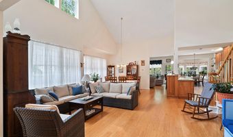 102 Sylvan Lake Blvd, Bayville, NJ 08721