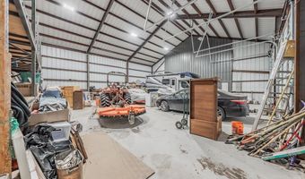 460 Rolling Hills Blvd, Alvord, TX 76225