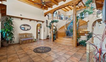 650 Barnett Dr, Bosque Farms, NM 87068