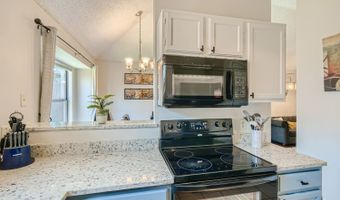 627 Meadowbrook St, Allen, TX 75002