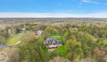 170 Fern Dr #11, Addison Twp., MI 48367