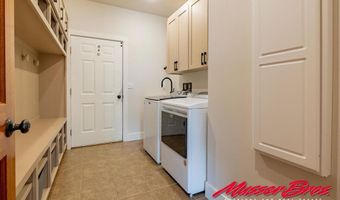 31 Iron Creek Dr, Cody, WY 82414