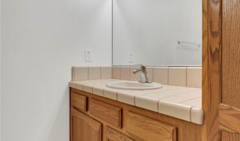 11671 Maple St, Apple Valley, CA 92308