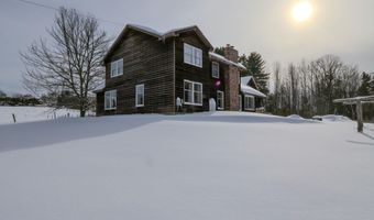137 China Rd, Albion, ME 04910