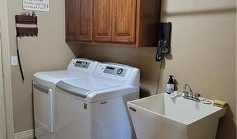 2305 Chinquapin Ave, Bentonville, AR 72713