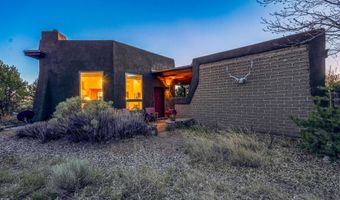 267 Hondo Seco Rd, Arroyo Seco, NM 87514