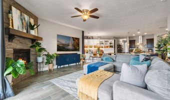 7348 Tree Line Ave NW, Albuquerque, NM 87114