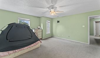 6911 Woodland Heights Dr, Avon, IN 46123