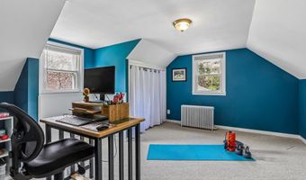 6 Country Ridge Rd, Danbury, CT 06811