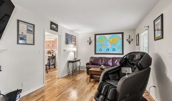 36 E Canal St, Alloway, NJ 08001