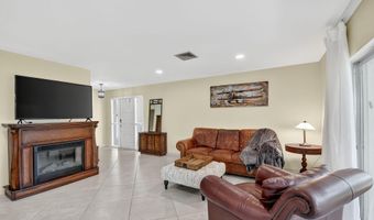 324 Orange Tree Dr 5, Atlantis, FL 33462