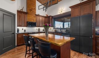 41 Ben Lippen School Rd, Asheville, NC 28806