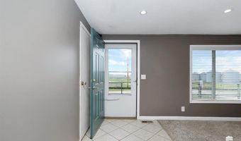 2321 Center Detroit St, Abilene, KS 67410