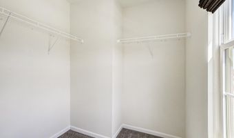 2895 Dillon Dr, Ann Arbor, MI 48105