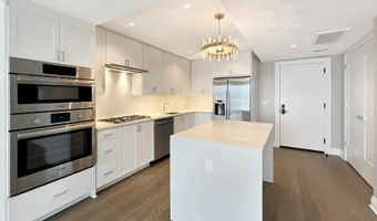 925 N FAIRFAX St 1104, Alexandria, VA 22314