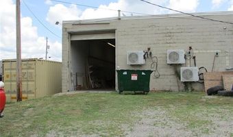 131 SE Cholwell Ave, Bartlesville, OK 74006