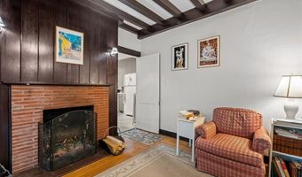 49 Arnold St, East Providence, RI 02915