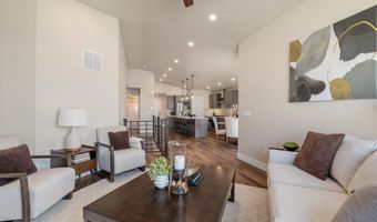 4012 SADDLEBACK Ln, Cheyenne, WY 82001