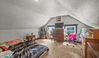 714 2nd Ave, Ackley, IA 50601