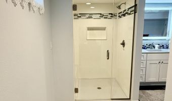 1808 SE 12th Ave, Aberdeen, SD 57401