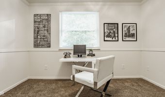 8740 Royal Meadow Dr, Indianapolis, IN 46217