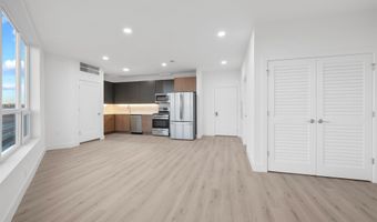 17 AVENUE E 307, Bayonne, NJ 07002