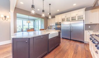 2570 Andrew Thomas Trl, Ann Arbor, MI 48103