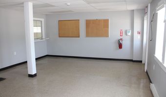 250-262 Bomarc Rd, Bangor, ME 04401