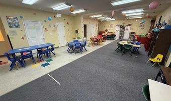 906 Cooley St, Albertville, AL 35950