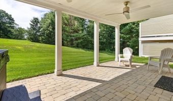 11 Crenshaw Ln 11, Andover, MA 01810