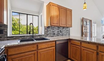 811 Kalpati Crk B, Carlsbad, CA 92008