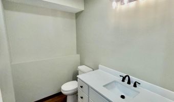 201 25th St SW, Austin, MN 55912