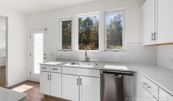 723 Yorkshire Dr, Albemarle, NC 28001