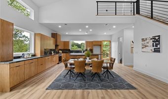 20 Stretford Dr, Bella Vista, AR 72714