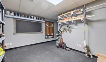 1004 Elm St, Auburn, IN 46706