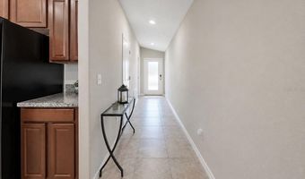 5143 WHITE CHICORY Dr, Apollo Beach, FL 33572